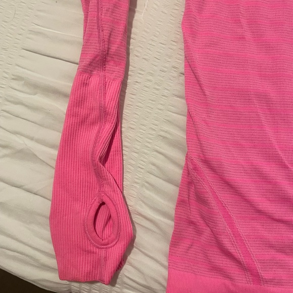 RARE LULULEMON - Picture 3 of 3